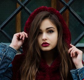 من هو الرجل الذي لا يمكن للمرأة نسيانه؟