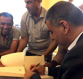 الوزير محمد الدراجي يفجر قنبلة في شارع المتنبي