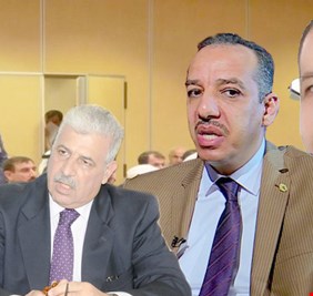 المؤتمرات السنية: سباق داخلي في ملاعب خارجية، من اجل اصوات السنة الإنتخابية، والفوز بالكاس السعودي !!