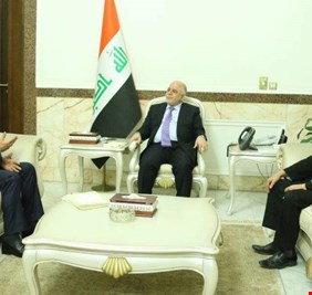 العبادي يستقبل العطواني ويعده بالموافقة على تنفيذ المشاريع الضاغطة والاسراع بصرف الموازنة