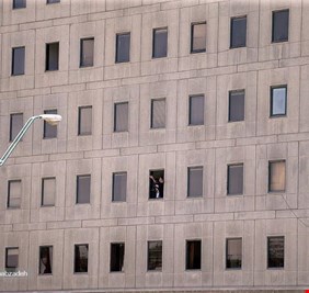 من مبنى البرلمان الإيراني المدمى، داعش والسعودية يؤسسان حلف طهران انقرة بغداد الدوحة!!