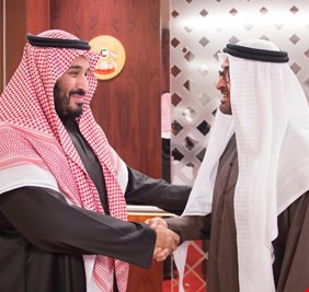 الأسباب الحقيقية وراء أزمة قطر.. ابن زايد يريد الانتقام وابن سلمان يسعى للمُلك