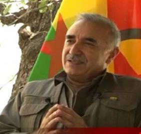 أحد كبار قادة حزب العمال الكردستاني يلوح بتصعيد الصراع ضد تركيا