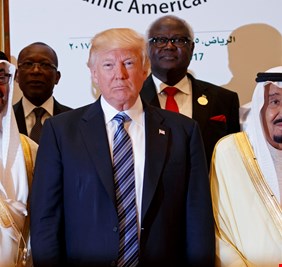 «ناشيونال إنترست»: السعودية ورطت «ترامب» في أزمة قطر