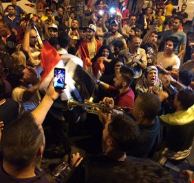 بالصور..إحتفالات في بغداد باستعادة الموصل