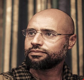 ليبيا تنتظر القذافي المنقذ