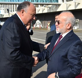 شكري في بغداد لمواجهة الارهاب وإطلاق حوار استراتيجي