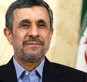 أحمدي نجاد مخاطبا ترامب : العالم قد تغير