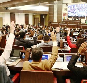 مستشار بارزاني ونواب يطلبون اللجوء خوفا على حياتهم