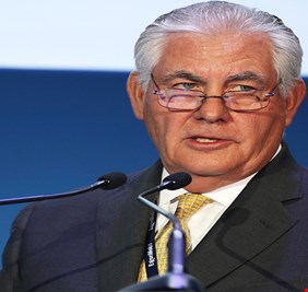 هل تطيح أزمة قطر بوزير خارجية ترامب ريكس تيلرسون؟