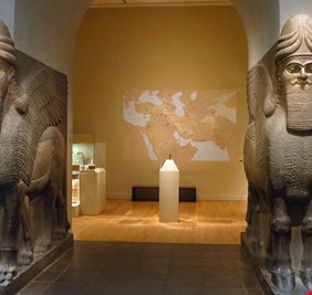 محكمة باريس تأمر بإعادة كنوز العراق