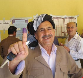 الاستفتاء الكردي يتأرجح بين نعم ولا