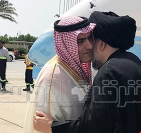 أستغراب في الشارع العراقي  من عناق الوهابي السبهان والسيد الصدر