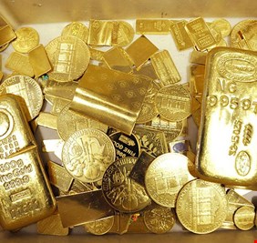 لأول مرة.. تعرف على ما تحتويه خزائن لندن من ذهب وفضة