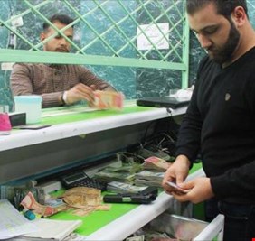 ارتفاع سعر صرف الدولار بالاسواق المحلية