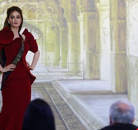 تجريد ملكة جمال العراق من لقبها بسبب الكذب