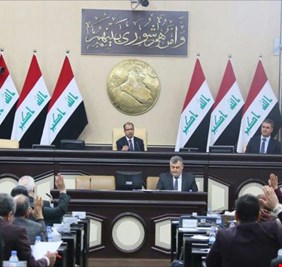 القانونية النيابية تفجر مفاجأة بشأن قرارات إقالة المحافظين والمسؤولين