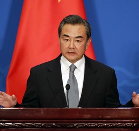 الصين تضحي بنفسها من أجل كوريا الشمالية