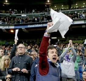 هكذا تنوي جماهير ريال مدريد الاحتجاج على طرد كريستيانو رونالدو أمام برشلونة