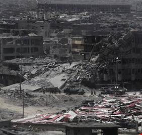 الحياة تنساب من جديد من بين أنقاض مستشفى الولادة الرئيسي بالموصل