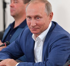 بوتين يقترح تحويل محمية إلى مكة روسية