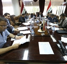 احزاب سياسية تسرق مخصصات نقابة المهن