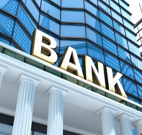 المصارف الأهلية في العراق ... واجهات لتخريب الاقتصاد ونهب ثروات البلاد
