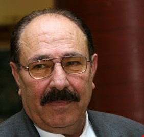 مستشار بارزاني يكشف شروط تاجيل الاستفتاء