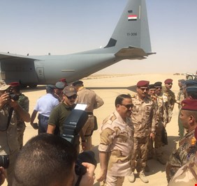 وزير الدفاع يصل الى تلعفر للاطلاع على سير العمليات