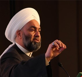 الشيخ خالد الملا: إدارة المعركة ضد الإرهاب في سوريا شأن داخلي وحدود العراق يحميها رجاله.