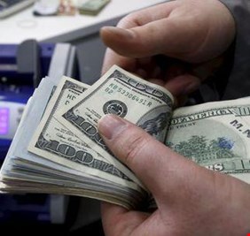 ارتفاع طفيف للدولار امام الدينار في العراق