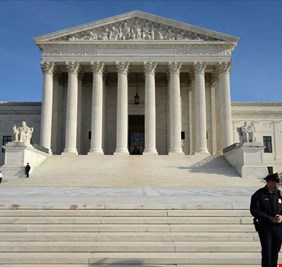 قرار صادم للاجئين في الولايات المتحدة