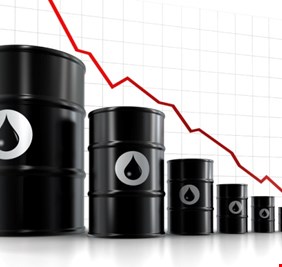 أسعار النفط تتخطى 55 دولارا لأول مرة منذ نيسان
