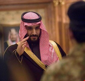 الغارديان: السعودية في فوضى كبيرة و بن سلمان مصاب بجنون العظمة