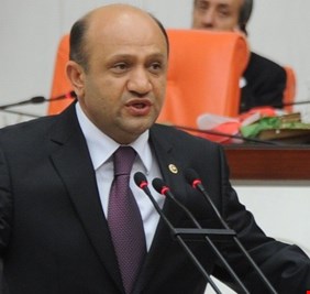 وزير الدفاع التركي: استفتاء كردستان خطوة غير مسؤولة قد تتسبب بحريق في المنطقة