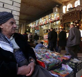 بسبب الخوف من المجهول .. سكان كركوك يتهافتون على شراء المؤن، والوقود