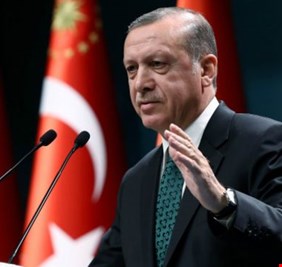 بالفيديو المترجم للعربية، اردوغان يقول: لو منعت الشاحنات عنهم لمات الاكراد جوعاً في شمال العراق