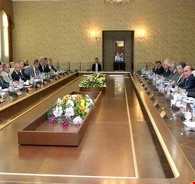 جريدة الشرق الأوسط السعودية تؤكد رفض برلمان كردستان تسليم المعابر