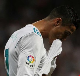 الريال يفك نحس 
