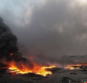 على خطى صدام الذي أحرق آبار الكويت، ازلامه في داعش يحرقون آبار نفط الحويجة!