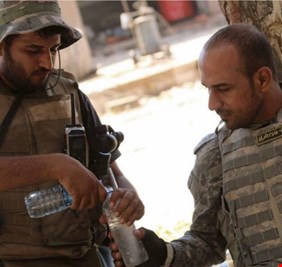 استشهاد مصور وإصابة مراسل في عمليات تحرير الحويجة