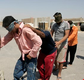 اعتقال عصابة تمتهن تزوير سندات العقارات وبيعها في المنصور وسط بغداد