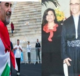 صورة مهداة الى وزير الخارجية : هذا سفيرك في اليونان يتجول بالعلم الكردستاني !!