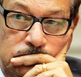 مسؤول كببر في حكومة مبارك يتنازل عن ارض قيمتها 44 مليون جنيه مقابل تبرأته من تهمة الإستيلاء على املاك الدولة !