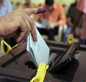 كردستان تلقي بأخر أوراقها لإيقاف إجراءات الحكومة ضد الاستفتاء