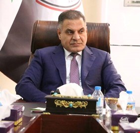 هكذا يكرم الفاسدون  .. بالفيديو محافظ صلاح الدين يقول: سجني كان مريحاً جداً !