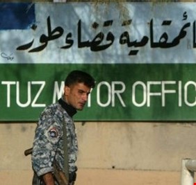 قوات البيشمركة تنسحب من ديالى، وتحرق قائممقامية طوزخورماتو !