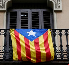 محكمة إسبانية: اعتقال قياديين انفصاليين في كتالونيا
