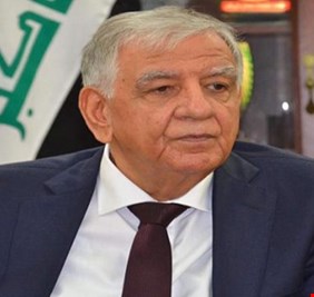 وزير النفط يزف بشرى دخول حقول (باي حسن وآفانا) ومحطات الضخ للصادرات النفطية للخدمة المركزية