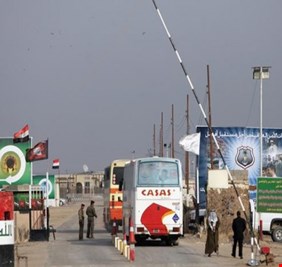 ايران تفتتح منفذا بديلا لتصدير السلع الى العراق خلال زيارة الاربعين